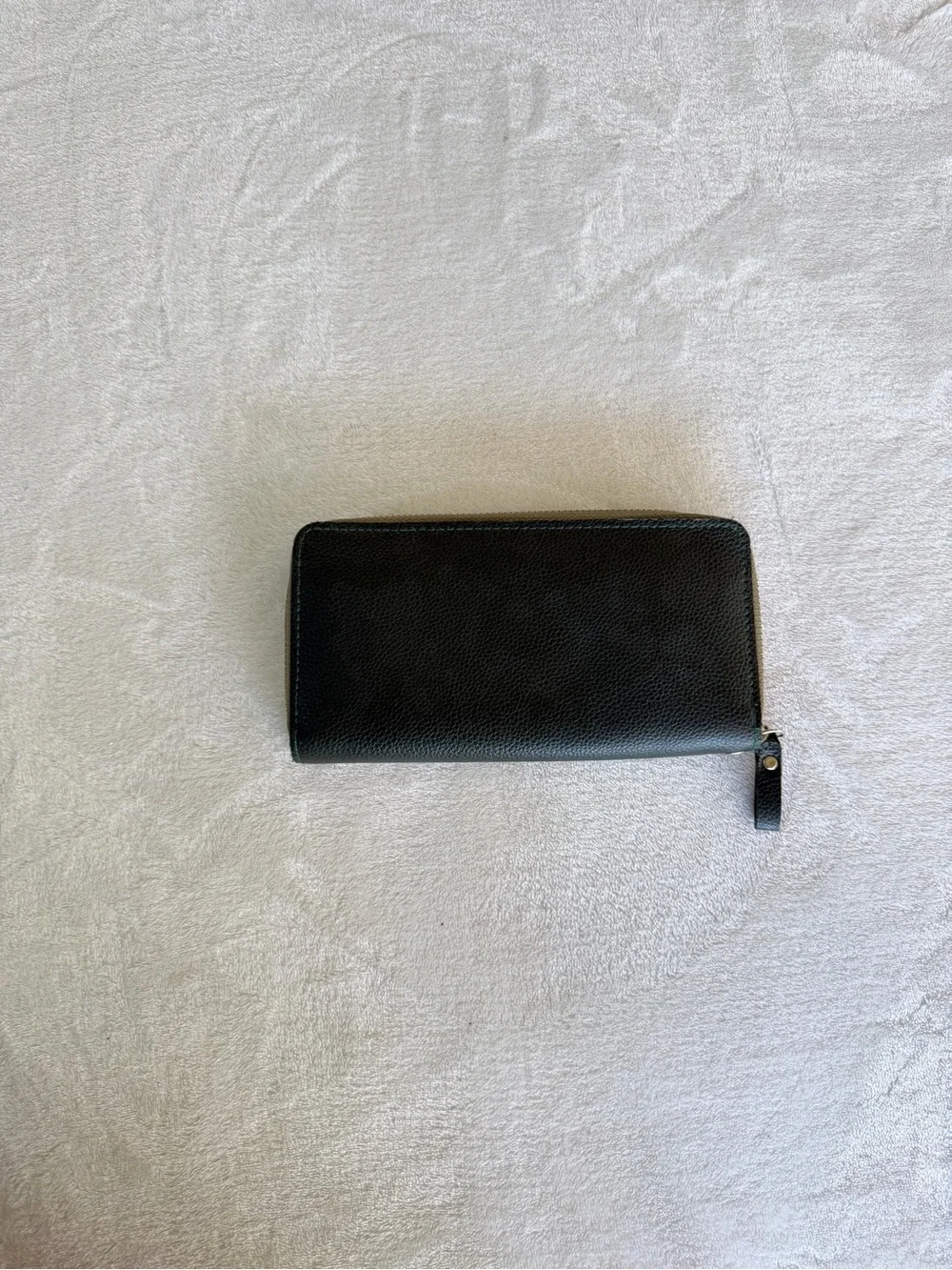 Hawaii's Finest Dark Green Zip-Around Wallet with Gold Emblem